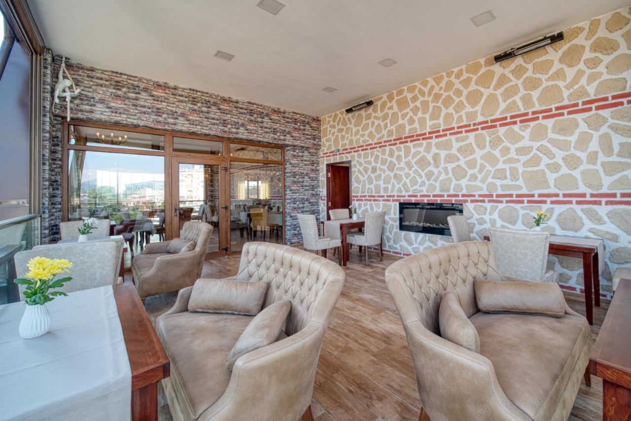 Residence Konstantina Palace Kazanlŭk Dış mekan fotoğraf